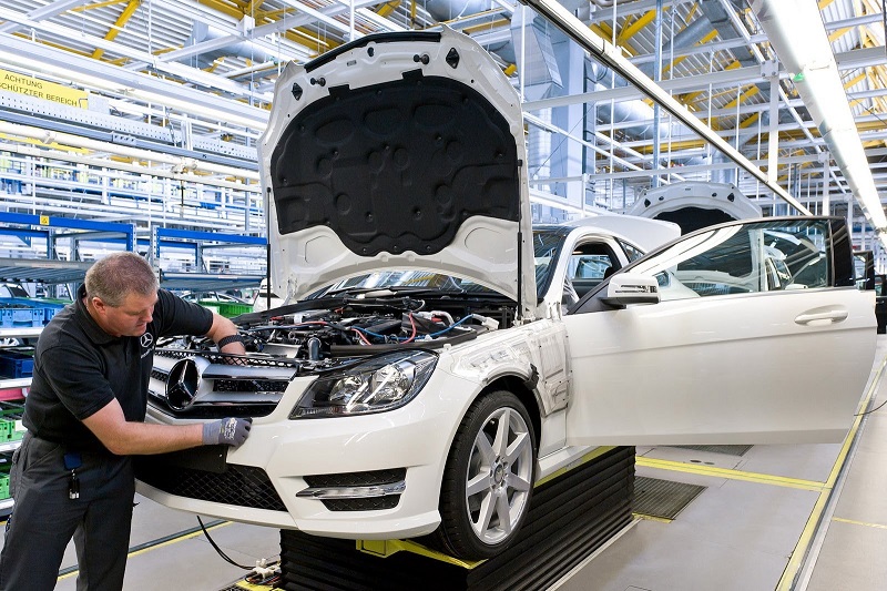 web crawling for automobile industry- Automobile manufacturing