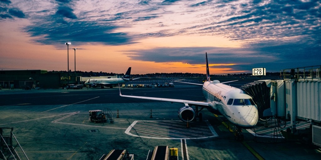 Five Interesting Use Cases of Big Data Analytics in Airline Industry