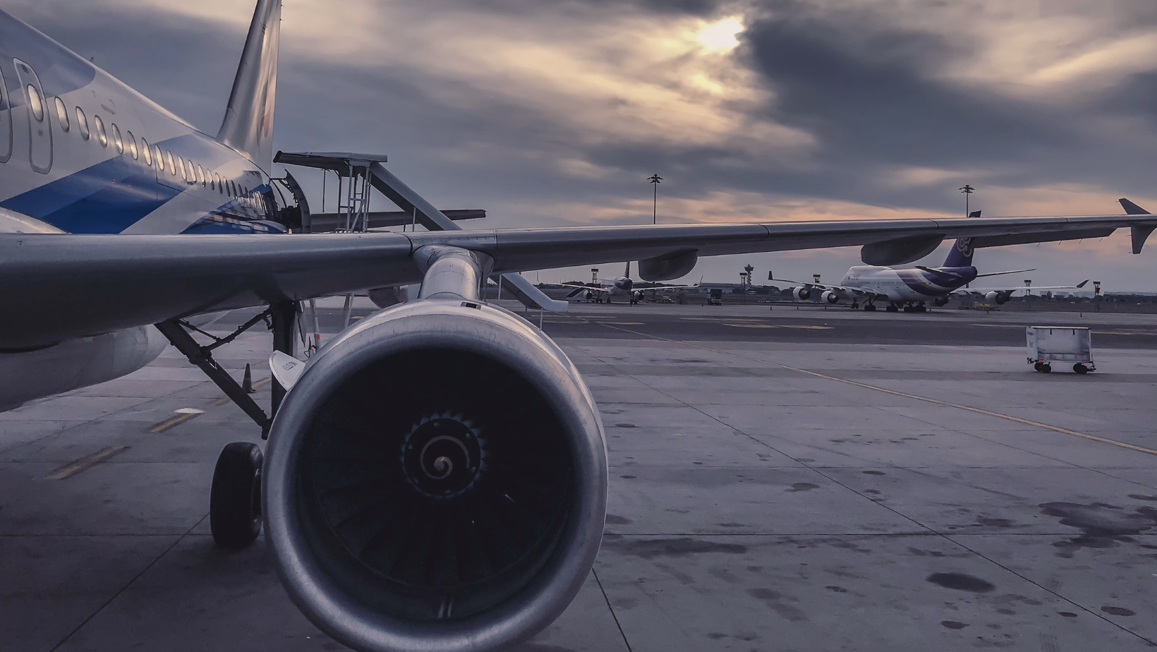 Web scraping airline data